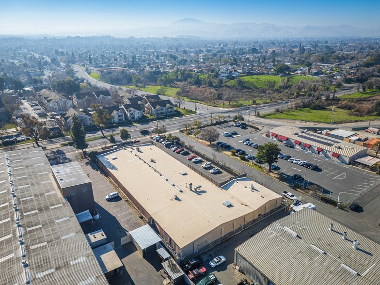521 Wilbur Ave, Antioch, CA à vendre - Photo de l’immeuble – Image 3 sur 7