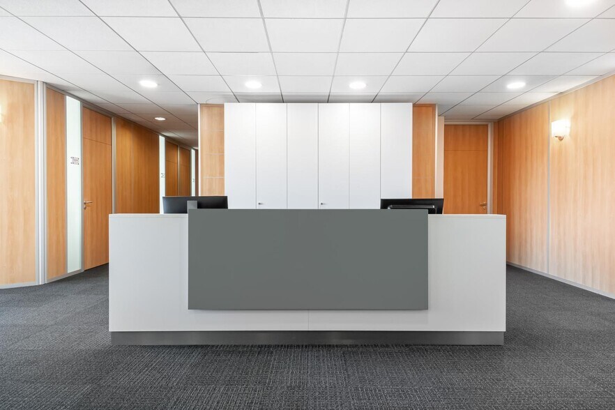 165 Avenue Du Prado, Marseille à louer - Hall d’entrée – Image 3 sur 19