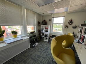 295 High St, Morgantown, WV à louer Photo intérieure– Image 1 sur 6