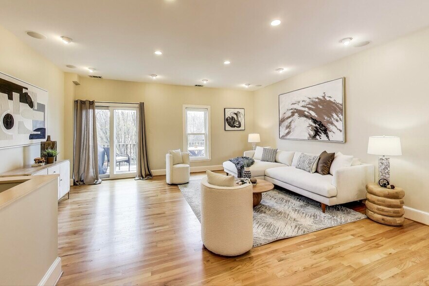 1324 10th St NW, Washington, DC à vendre - Photo intérieure – Image 3 sur 55