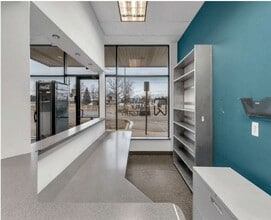 4001 Stone School Rd, Ann Arbor, MI à louer Photo intérieure– Image 2 sur 5