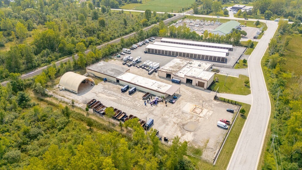 1 Boon Dr, North Chili, NY à louer - Photo de l’immeuble – Image 3 sur 21