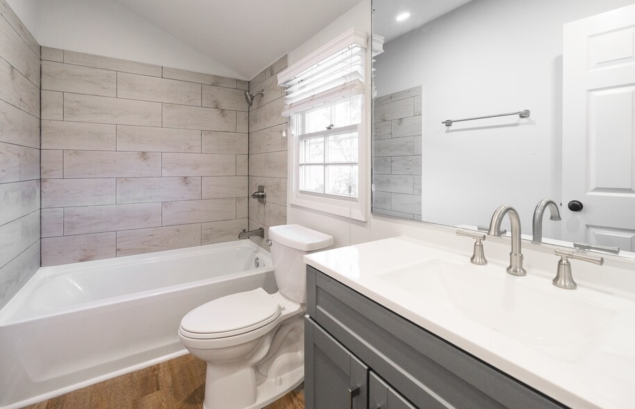 1617 Chapala St, Santa Barbara, CA à vendre - Photo de l’immeuble – Image 2 sur 15