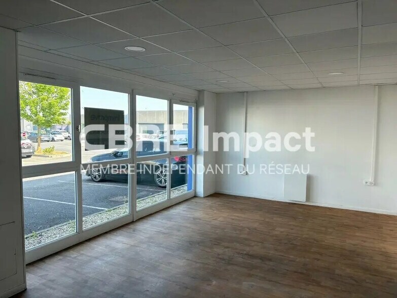 27 Rue Des Blancs Monts, Cormontreuil à louer - Photo de l’immeuble – Image 2 sur 6