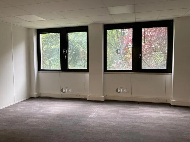 Bureau dans Charenton-le-Pont à louer - Photo de l’immeuble – Image 3 sur 4
