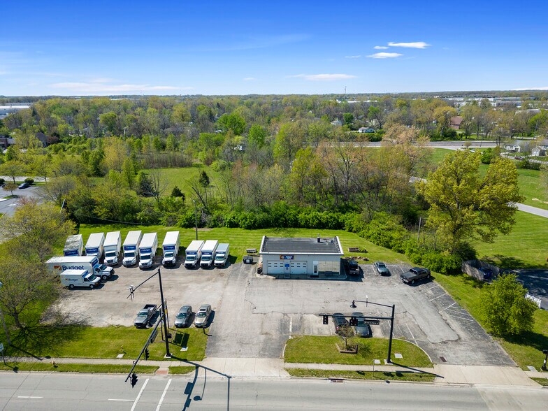 3363 Broadway, Grove City, OH à vendre - Photo de l’immeuble – Image 2 sur 11