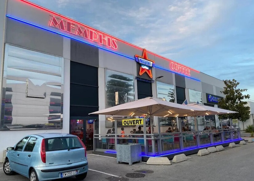 Local commercial dans Mougins à louer - Photo de l’immeuble – Image 3 sur 6