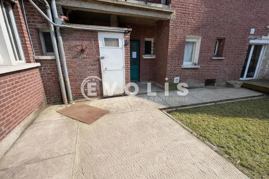 Local commercial dans Amiens à louer - Photo de l’immeuble – Image 3 sur 3