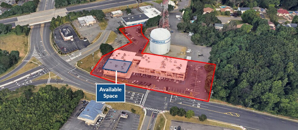 499 Ernston Rd, Parlin, NJ à louer - Photo de l’immeuble – Image 2 sur 4