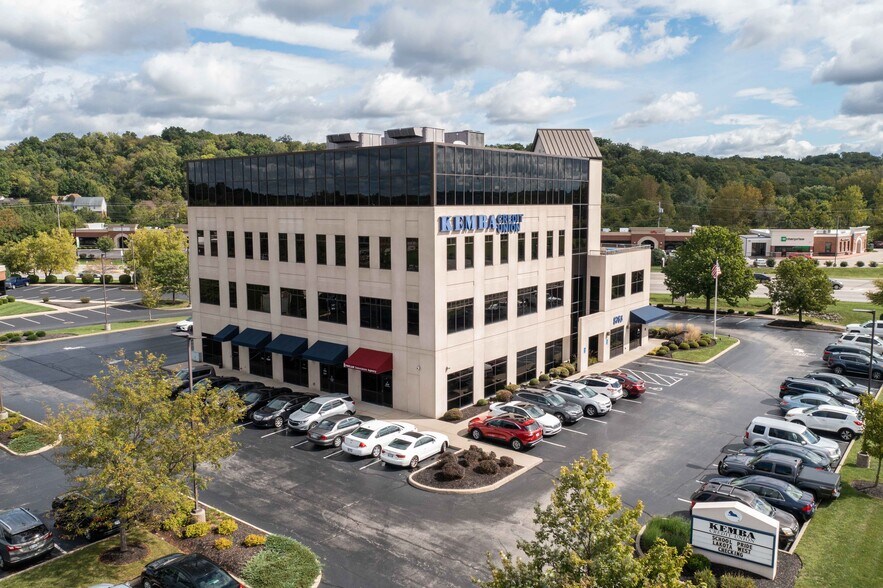 8763 Union Centre Blvd, West Chester, OH à louer - Photo principale – Image 1 sur 8