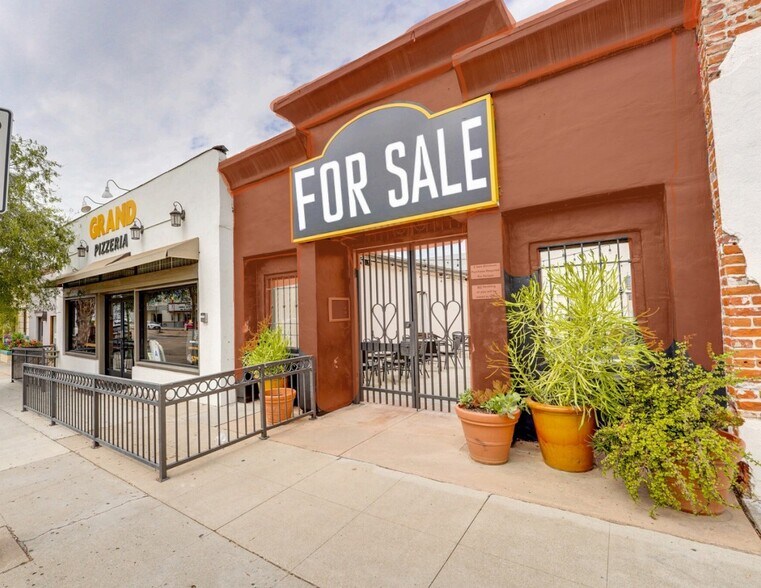 336-340 E Grand Ave, Escondido, CA à vendre - Photo de l’immeuble – Image 2 sur 20