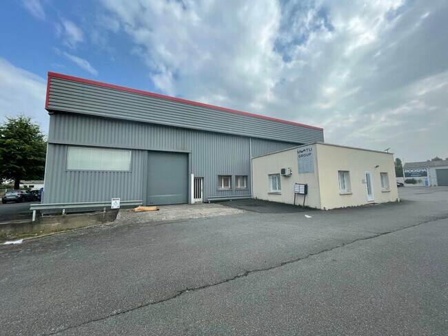 Plus de détails pour Industriel/Logistique à louer