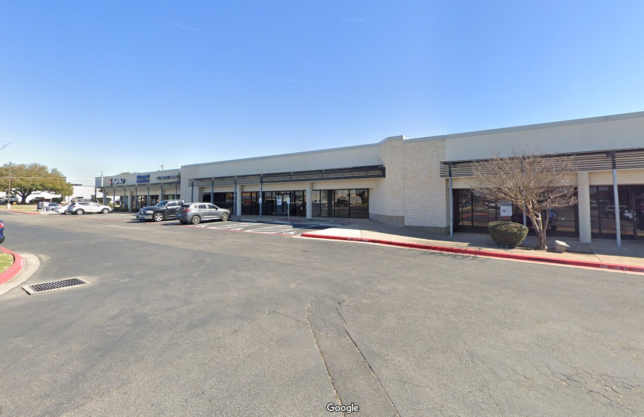 2000 N Mays St, Round Rock, TX à louer Photo de l’immeuble– Image 1 sur 24