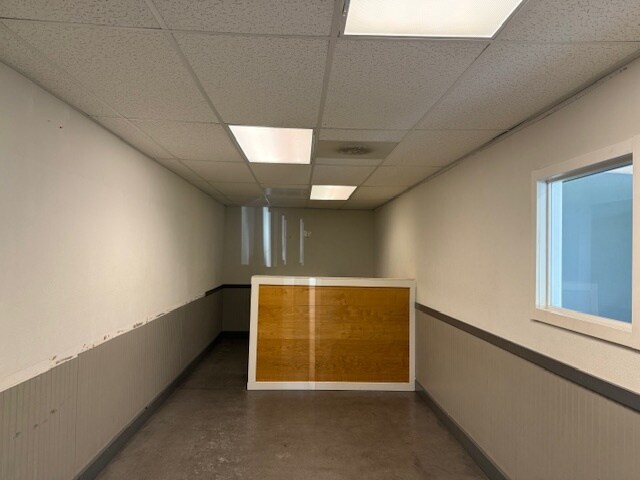 2737 Lancaster Dr NE, Salem, OR à louer - Photo de l’immeuble – Image 3 sur 7