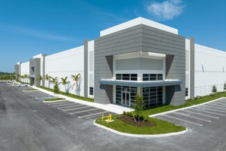 Plus de détails pour 9575 NW 174th St, Hialeah, FL - Industriel/Logistique à louer