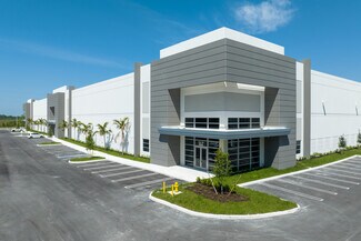 Plus de détails pour 9575 NW 174th St, Hialeah, FL - Industriel/Logistique à louer