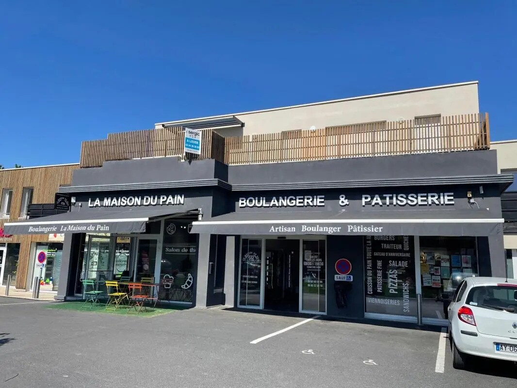 Rue De La République, Clairoix à louer Photo de l’immeuble– Image 1 sur 11