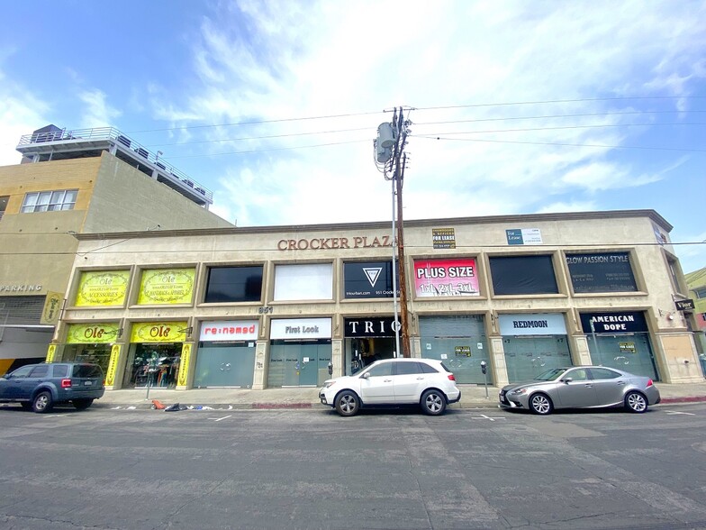 951 Crocker St, Los Angeles, CA à louer - Photo de l’immeuble – Image 1 sur 2