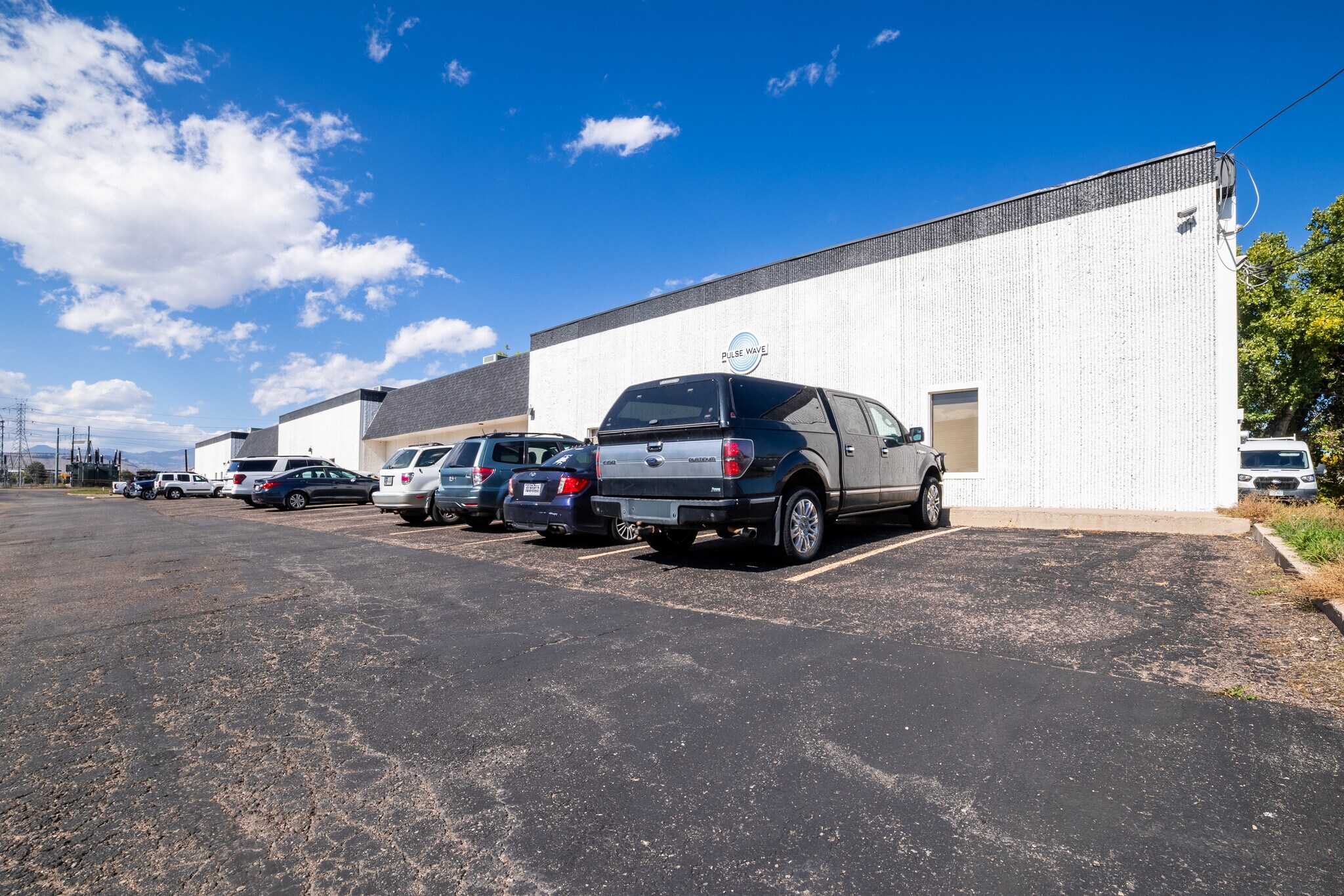 5160 Parfet St, Wheat Ridge, CO à louer Photo de l’immeuble– Image 1 sur 6