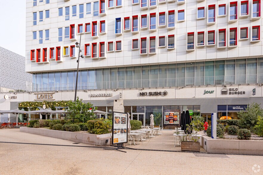 Bureau dans Marseille à louer - Photo de l’immeuble – Image 3 sur 5