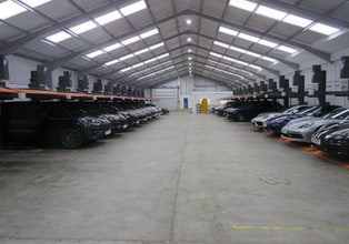 111 Chertsey Rd, Byfleet à louer Photo intérieure– Image 1 sur 2