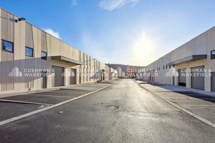 291 Chemin Des Pinchinades, Les Pennes-Mirabeau à vendre - Photo de l’immeuble – Image 2 sur 8