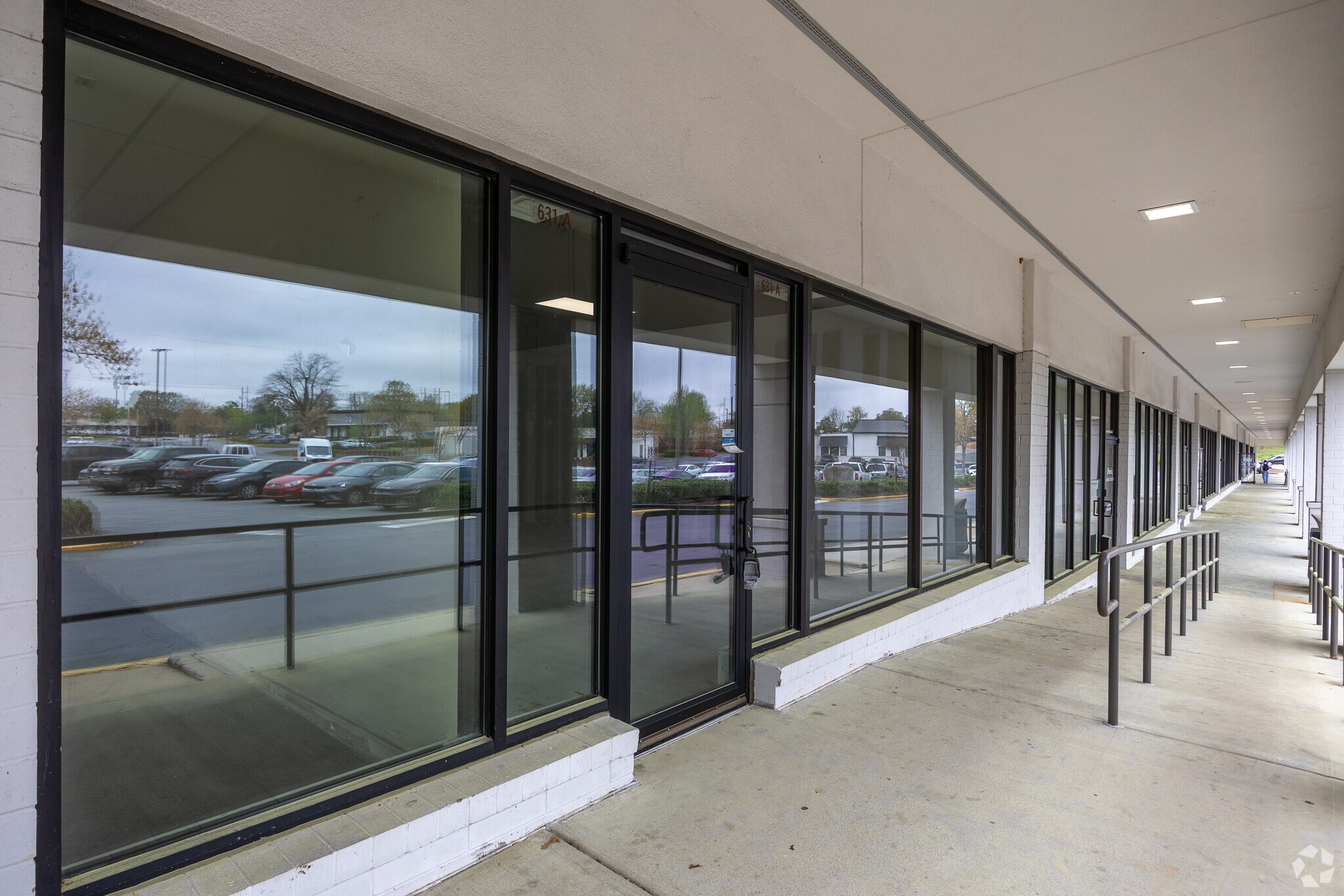 593-659 Holcomb Bridge Rd, Roswell, GA à louer Photo de l’immeuble– Image 1 sur 5