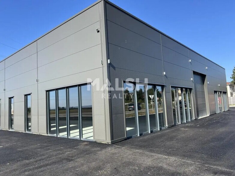 Local commercial dans La Côte-Saint-André à louer - Photo de l’immeuble – Image 1 sur 5