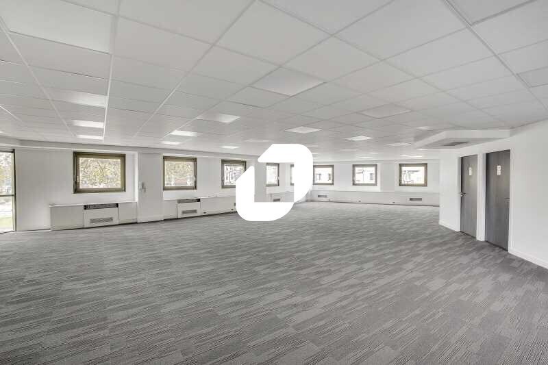 1 Rond Point De L'Europe, La Garenne-Colombes à louer - Photo de l’immeuble – Image 2 sur 24