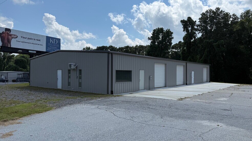 4384 S Church Street Ext, Roebuck, SC à louer - Photo de l’immeuble – Image 2 sur 23