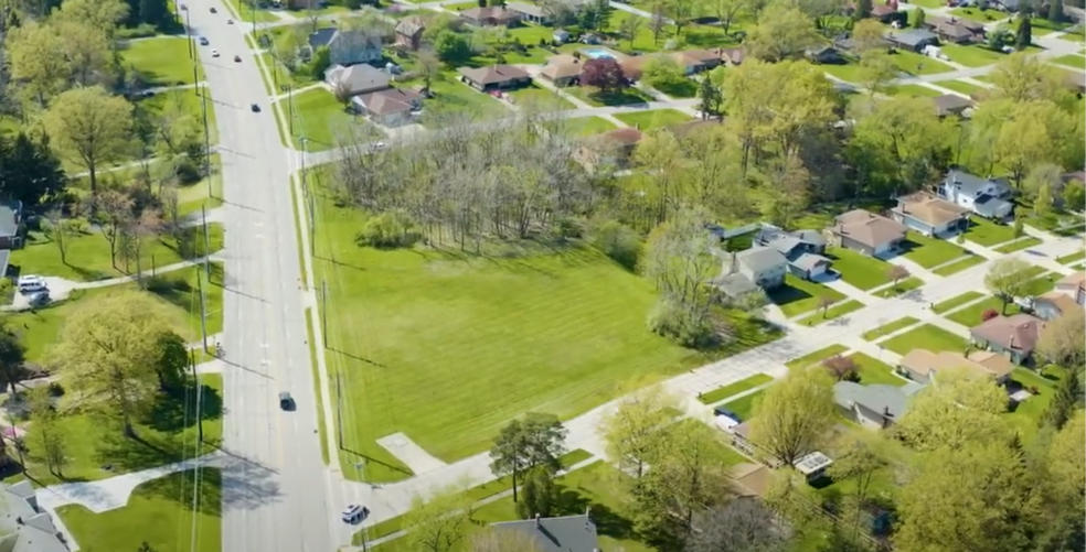 Rockside Road Rd, Seven Hills, OH à vendre - Photo principale – Image 1 sur 5