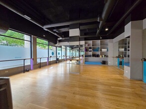 521 Main St, Roosevelt Island, NY à louer Photo intérieure– Image 2 sur 8