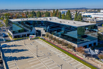 9275 Sky Park Ct, San Diego, CA - VUE AÉRIENNE  vue de carte - Image1