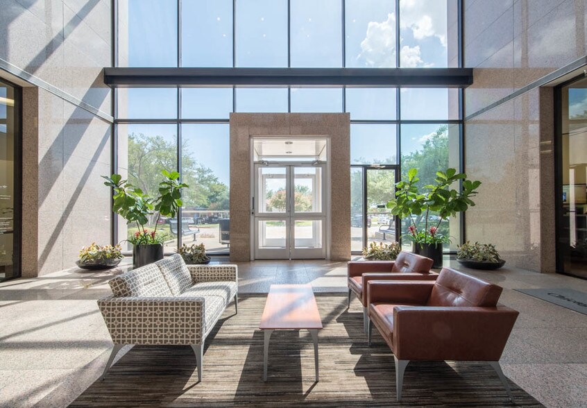 1400 Preston Rd, Plano, TX à louer - Photo intérieure – Image 2 sur 88