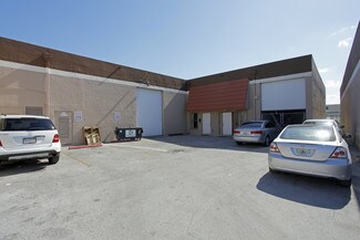 Plus de détails pour 7740 W 2nd Ct, Hialeah, FL - Industriel/Logistique à louer