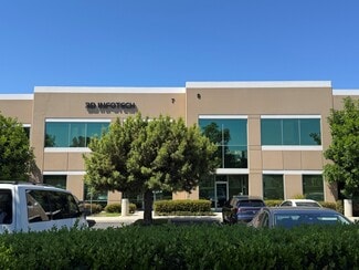 Plus de détails pour 5-11 Hubble Dr, Irvine, CA - Local d’activités à vendre
