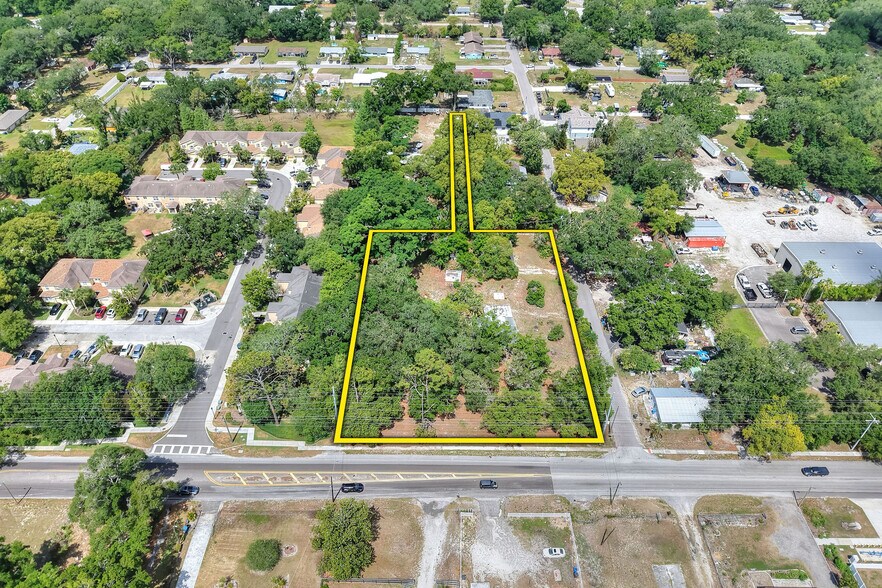 5310 County Road 579, Seffner, FL à vendre - Photo de l’immeuble – Image 3 sur 6