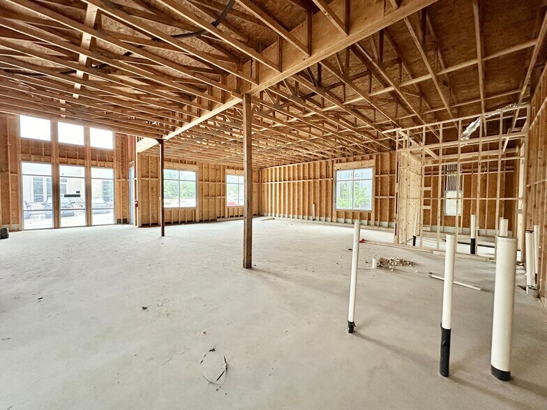 23119 Ih 10 W, San Antonio, TX à louer - Photo de l’immeuble – Image 3 sur 13