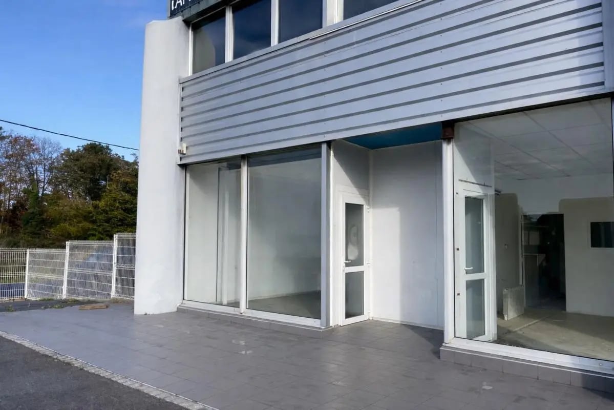 Local commercial dans Ploeren à louer Photo de l’immeuble– Image 1 sur 6