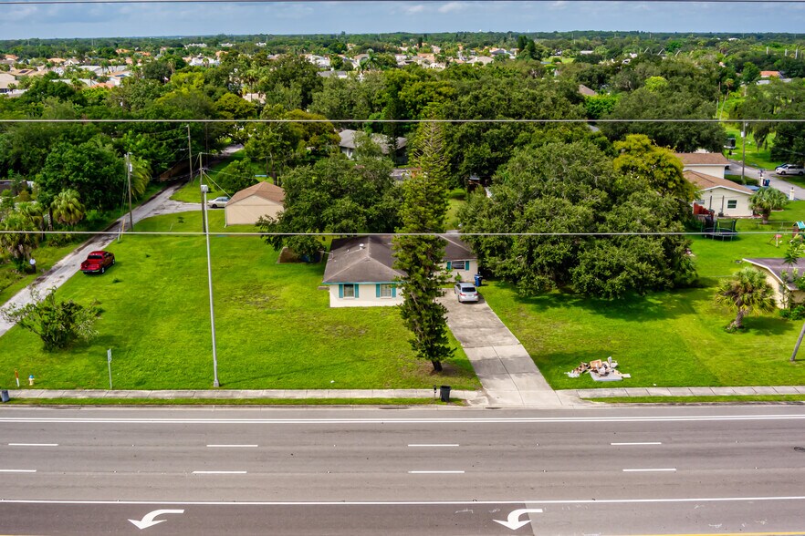 4223 53rd Ave E, Bradenton, FL à louer - Photo principale – Image 1 sur 20