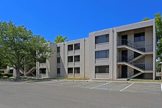 Plus de détails pour 3201-3207 James Way, Mcclellan, CA - Local commercial à louer
