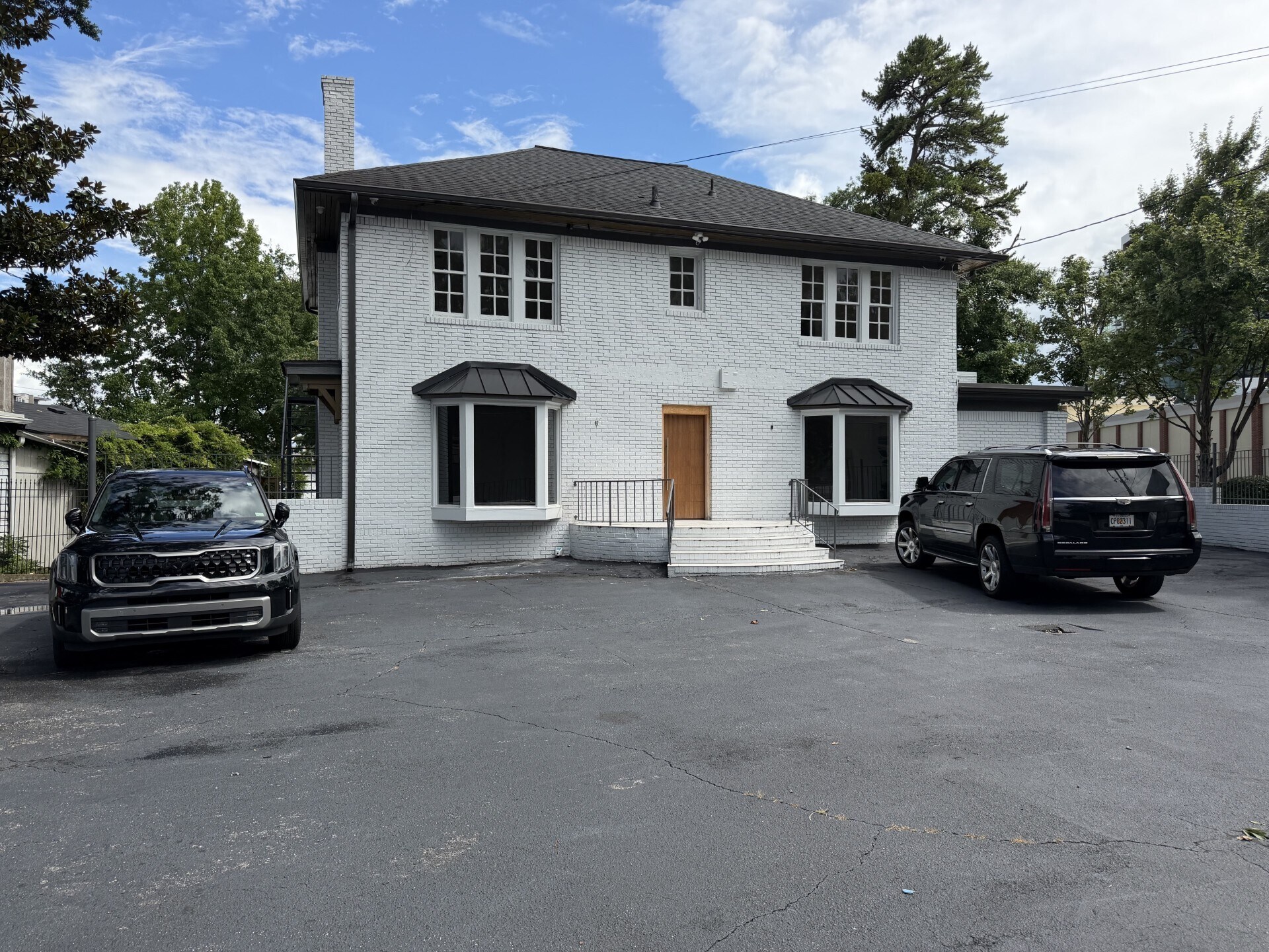 3201 NE Peachtree Rd, Atlanta, GA à louer Photo de l’immeuble– Image 1 sur 10