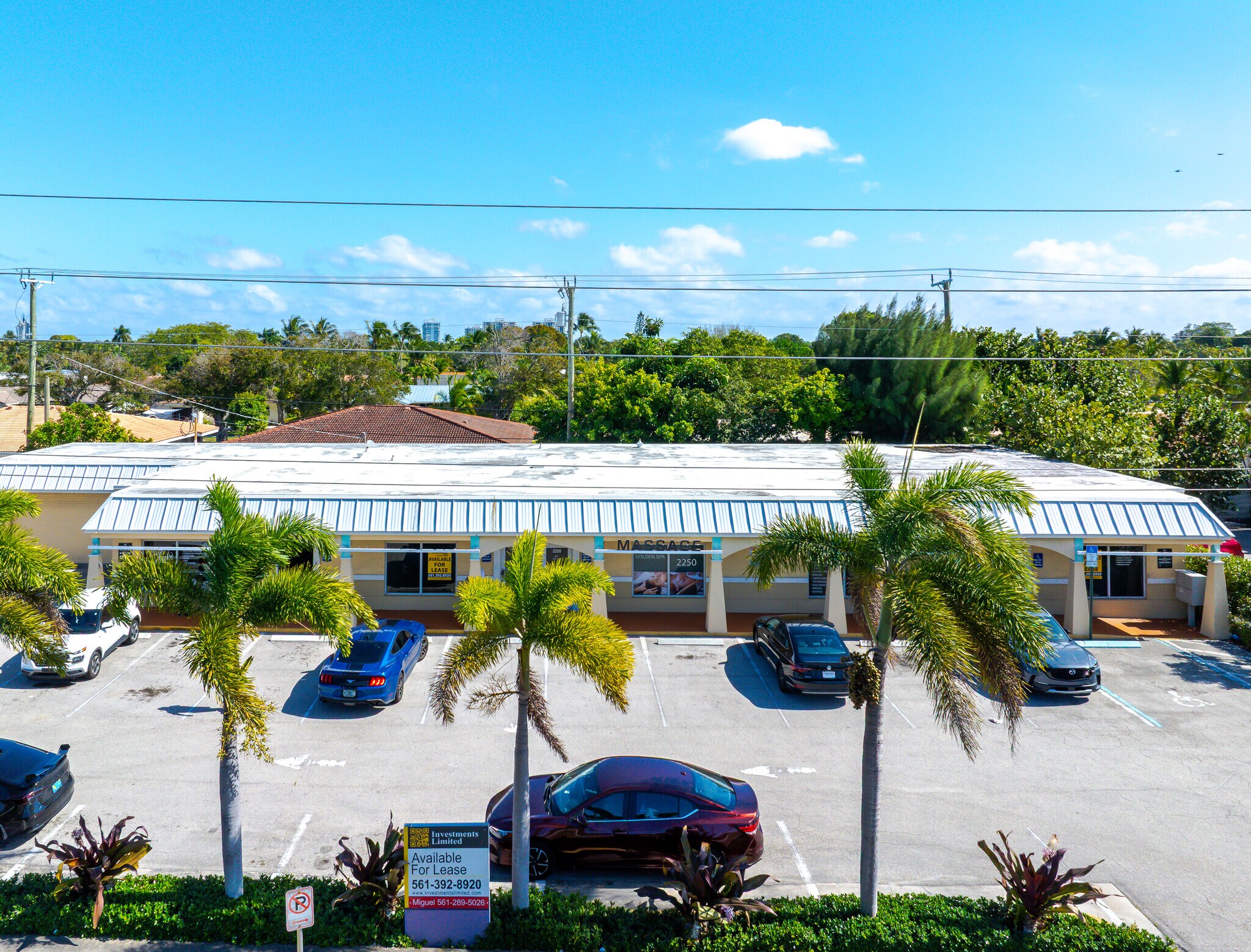 2236-2266 N Dixie Hwy, Boca Raton, FL à louer Photo principale– Image 1 sur 13