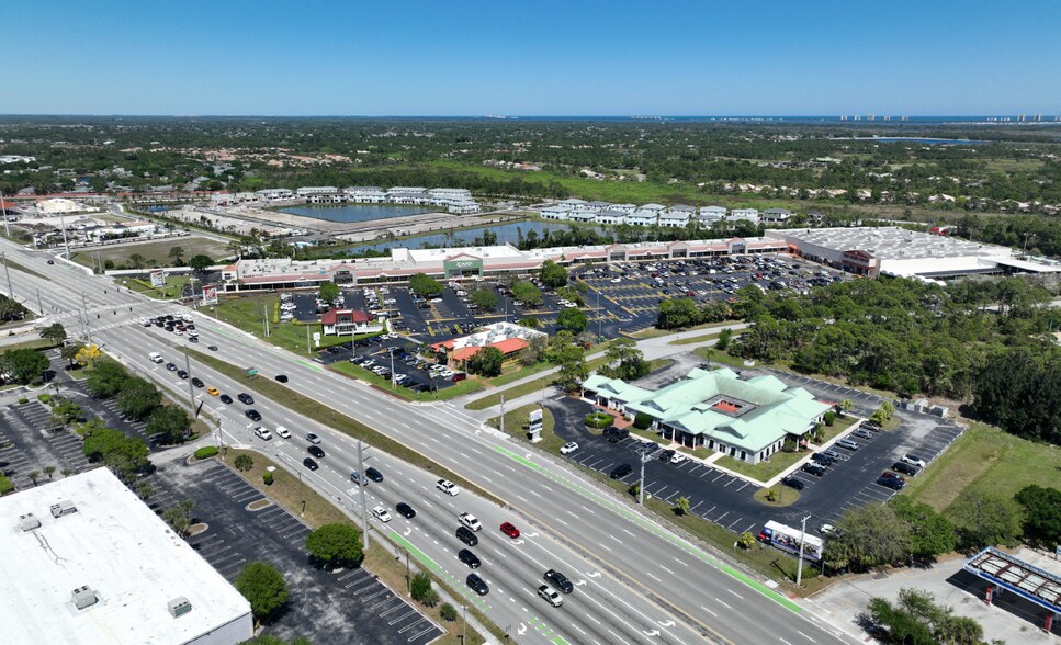 3471-3631 NW Federal Hwy, Jensen Beach, FL à louer - Photo de l’immeuble – Image 2 sur 10