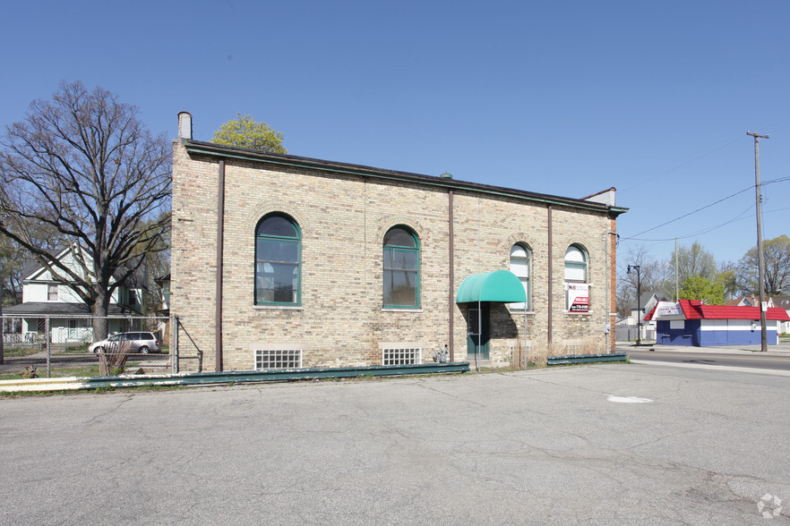 336 Hall St SE, Grand Rapids, MI à vendre - Photo de l’immeuble – Image 2 sur 2