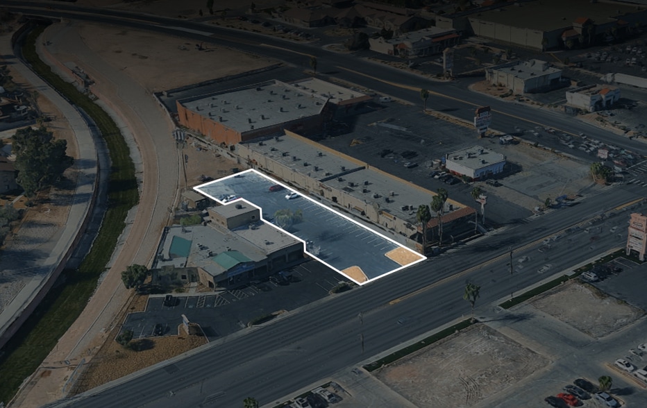 3055 E Desert Inn Rd, Las Vegas, NV à vendre - Photo principale – Image 1 sur 3