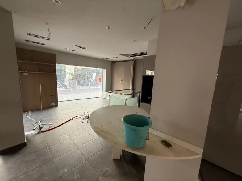 Local commercial dans Cannes à louer - Photo de l’immeuble – Image 2 sur 7