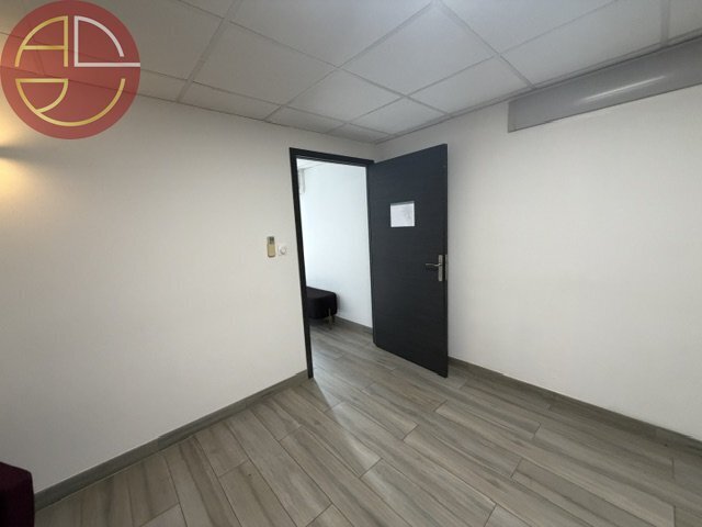 Local commercial dans Auterive à vendre - Photo intérieure – Image 2 sur 6