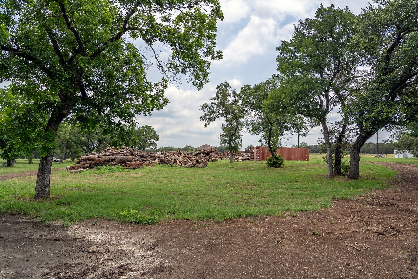 View Photo