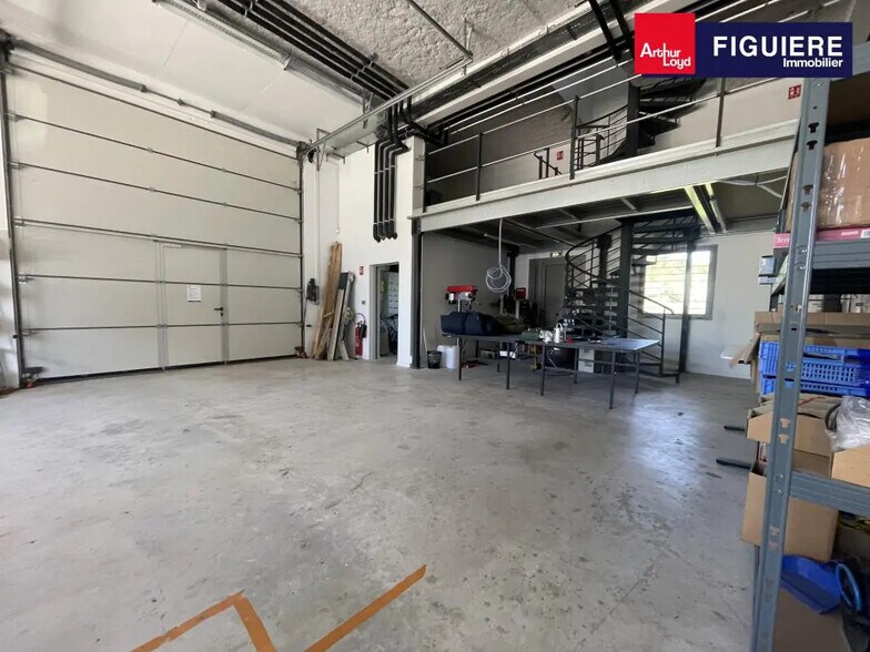 148 Avenue D'Armenie, Gardanne à louer - Photo de l’immeuble – Image 2 sur 12